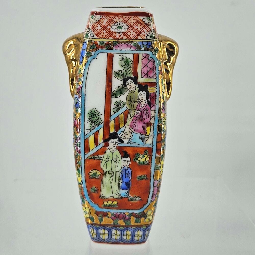 Vintage Chinese Canton Famille Rose Medallion Floral birds Porcelain vase 4.25"